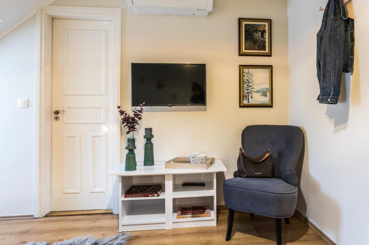 Bed and Breakfast Kikerics Vendeghaz Виллань Экстерьер фото
